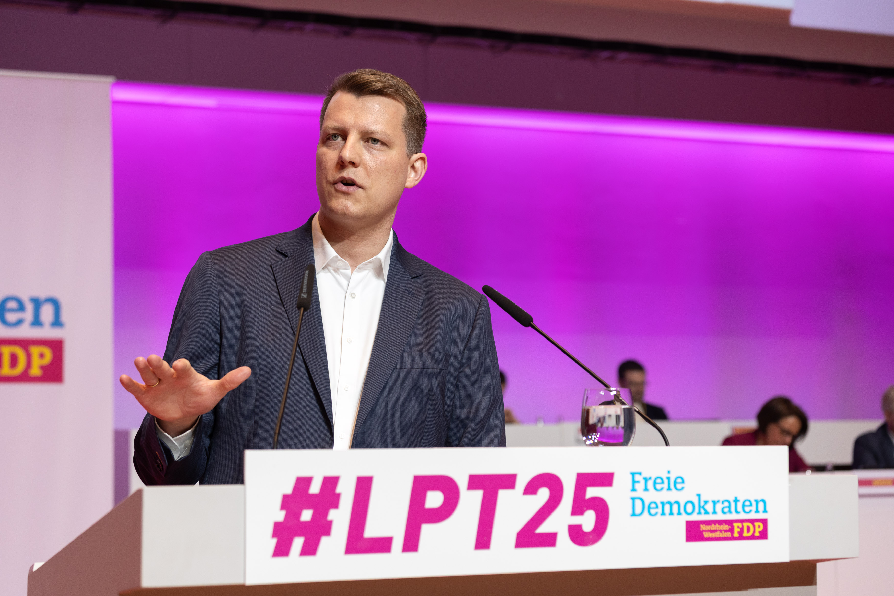 Redes des Landesvorsitzenden Henning Höne beim LPT25
